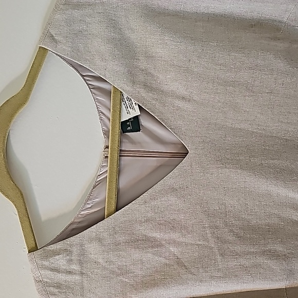 Harve' benard maxi linen dress. Size 16. Clay color. Excellent quality. Great - Picture 2 of 8